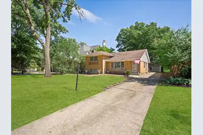 21 N Quincy Street, Hinsdale, IL 60521 - Photo 1