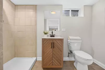 717 Kirkwood Avenue, Winthrop Harbor, IL 60096 - Photo 21