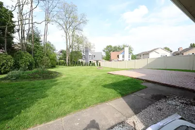 8315 Helen Court, Downers Grove, IL 60516 - Photo 7