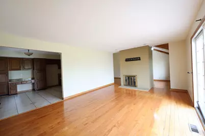8315 Helen Court, Downers Grove, IL 60516 - Photo 13