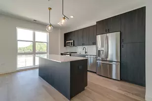 750 Hawthorn Row, Vernon Hills, IL 60061 - Photo 11