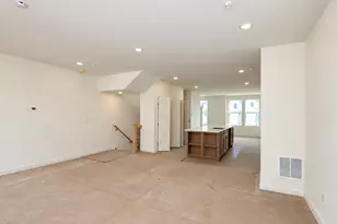 1711 Pratt Ct, Hoffman Estates, IL 60192 - Photo 7