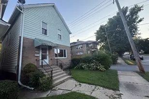 2527 Oak St, Blue Island, IL 60406 - Photo 1