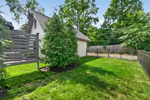 406 S River Ln, Geneva, IL 60134 - Photo 49