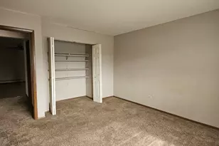 1450 Getzelman Dr, Elgin, IL 60123 - Photo 5