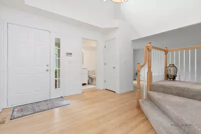 737 Joel Lane, Buffalo Grove, IL 60089 - Photo 3