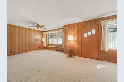 405 E 3rd Street, Rock Falls, IL 61071 - Photo 5