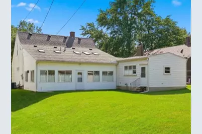 405 E 3rd Street, Rock Falls, IL 61071 - Photo 3