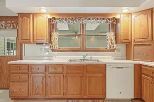 405 E 3rd St, Rock Falls, IL 61071 - Photo 9