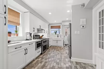 431 W Oakdale Avenue #14D, Chicago, IL 60657 - Photo 5