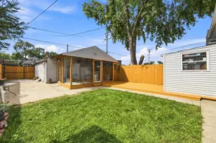 122 S 21st Ave, Maywood, IL 60153 - Photo 29