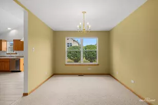 1020 Duran Ct, Joliet, IL 60431 - Photo 5