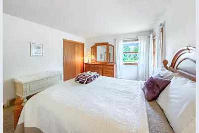 1353 Empire Court, Freeport, IL 61032 - Photo 29