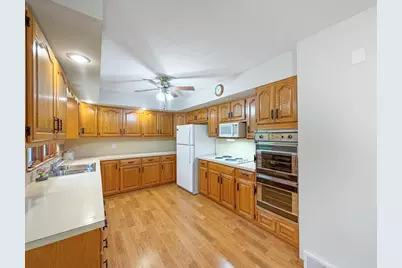 1353 Empire Court, Freeport, IL 61032 - Photo 15