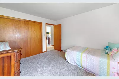 1353 Empire Court, Freeport, IL 61032 - Photo 33