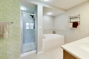 77 N Quentin Rd, Palatine, IL 60067 - Photo 11