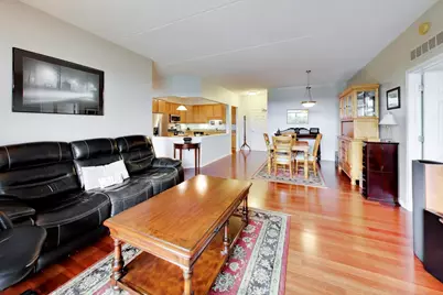 77 N Quentin Road #311, Palatine, IL 60067 - Photo 5