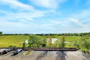 77 N Quentin Rd, Palatine, IL 60067 - Photo 17