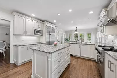 [Address not provided], Wilmette, IL 60091 - Photo 9