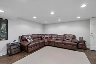 [Address not provided], Wilmette, IL 60091 - Photo 25