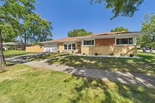 16712 Elm St, South Holland, IL 60473 - Photo 1