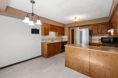 456 Oakwood Place, Geneseo, IL 61254 - Photo 9