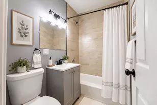 6317 S Eberhart Ave, Chicago, IL 60637 - Photo 9