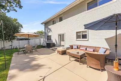 3405 Woodridge Drive, Woodridge, IL 60517 - Photo 5