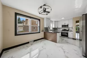 8445 S Wolcott Ave, Chicago, IL 60620 - Photo 17