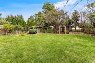 28 Ashlawn Ave, Oswego, IL 60543 - Photo 19