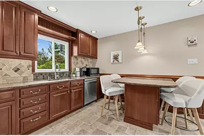 28 Ashlawn Avenue, Oswego, IL 60543 - Photo 5