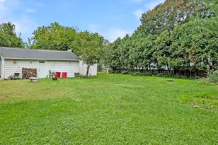 1414 Nan St, Dixon, IL 61021 - Photo 21