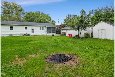 1414 Nan Street, Dixon, IL 61021 - Photo 23