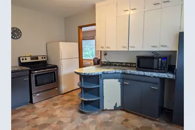 1414 Nan Street, Dixon, IL 61021 - Photo 7
