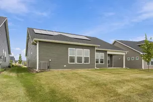 3195 Lincoln Prairie Blvd, Aurora, IL 60503 - Photo 33