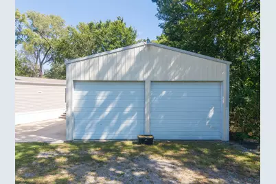 1205 N Gary Street, Centralia, IL 62801 - Photo 9