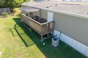 1205 N Gary St, Centralia, IL 62801 - Photo 11