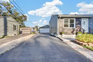 22311 Merrill Ave, Sauk Village, IL 60411 - Photo 43