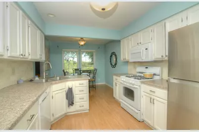1633 Penny Lane, Crystal Lake, IL 60014 - Photo 9