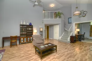 1633 Penny Ln, Crystal Lake, IL 60014 - Photo 3