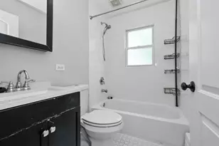11132 Parker St, Mokena, IL 60448 - Photo 7