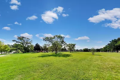 704 W Lonnquist Boulevard, Mount Prospect, IL 60056 - Photo 39