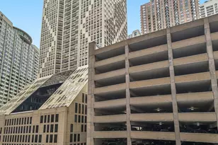 680 N Lake Shore Dr, Chicago, IL 60611 - Photo 13