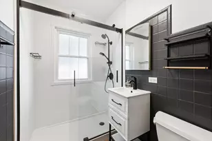 422 S Harvard Ave, Villa Park, IL 60181 - Photo 17