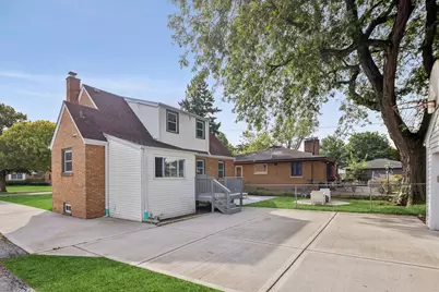 422 S Harvard Avenue, Villa Park, IL 60181 - Photo 25