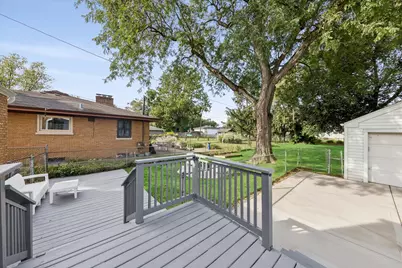 422 S Harvard Avenue, Villa Park, IL 60181 - Photo 5
