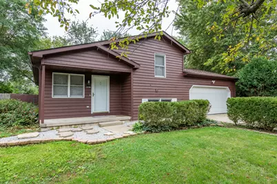 10395 W Illinois Avenue, Beach Park, IL 60099 - Photo 1