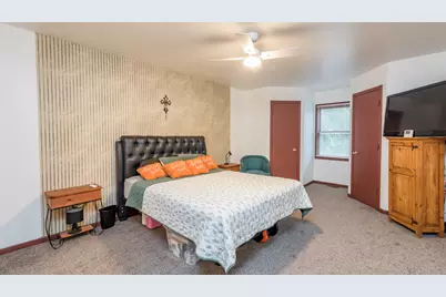 10395 W Illinois Avenue, Beach Park, IL 60099 - Photo 11