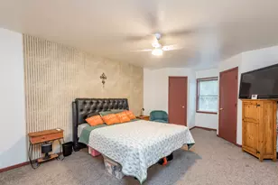 10395 W Illinois Ave, Beach Park, IL 60099 - Photo 11