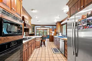 30W030 Schick Rd, Bartlett, IL 60103 - Photo 5